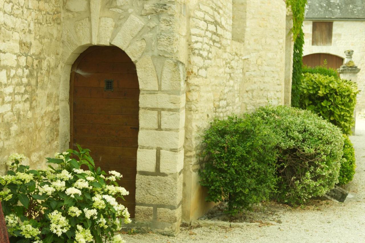 Manoir De L'Echauguette Panzió Laignes Kültér fotó