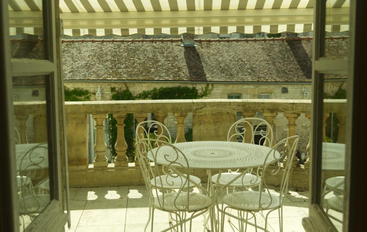 Manoir De L'Echauguette Panzió Laignes Kültér fotó