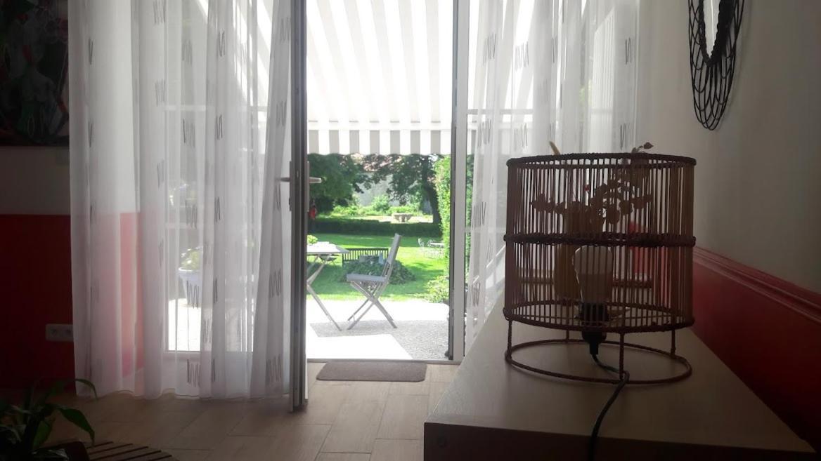 Manoir De L'Echauguette Panzió Laignes Kültér fotó